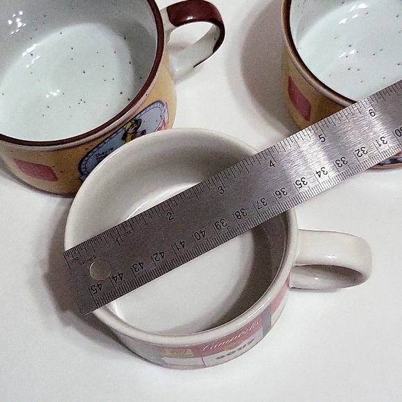 3 vintage Campbell's Soup Mugs - Picture 7 of 7